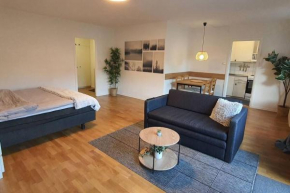 Apartment with garden near metro!, Stockholm